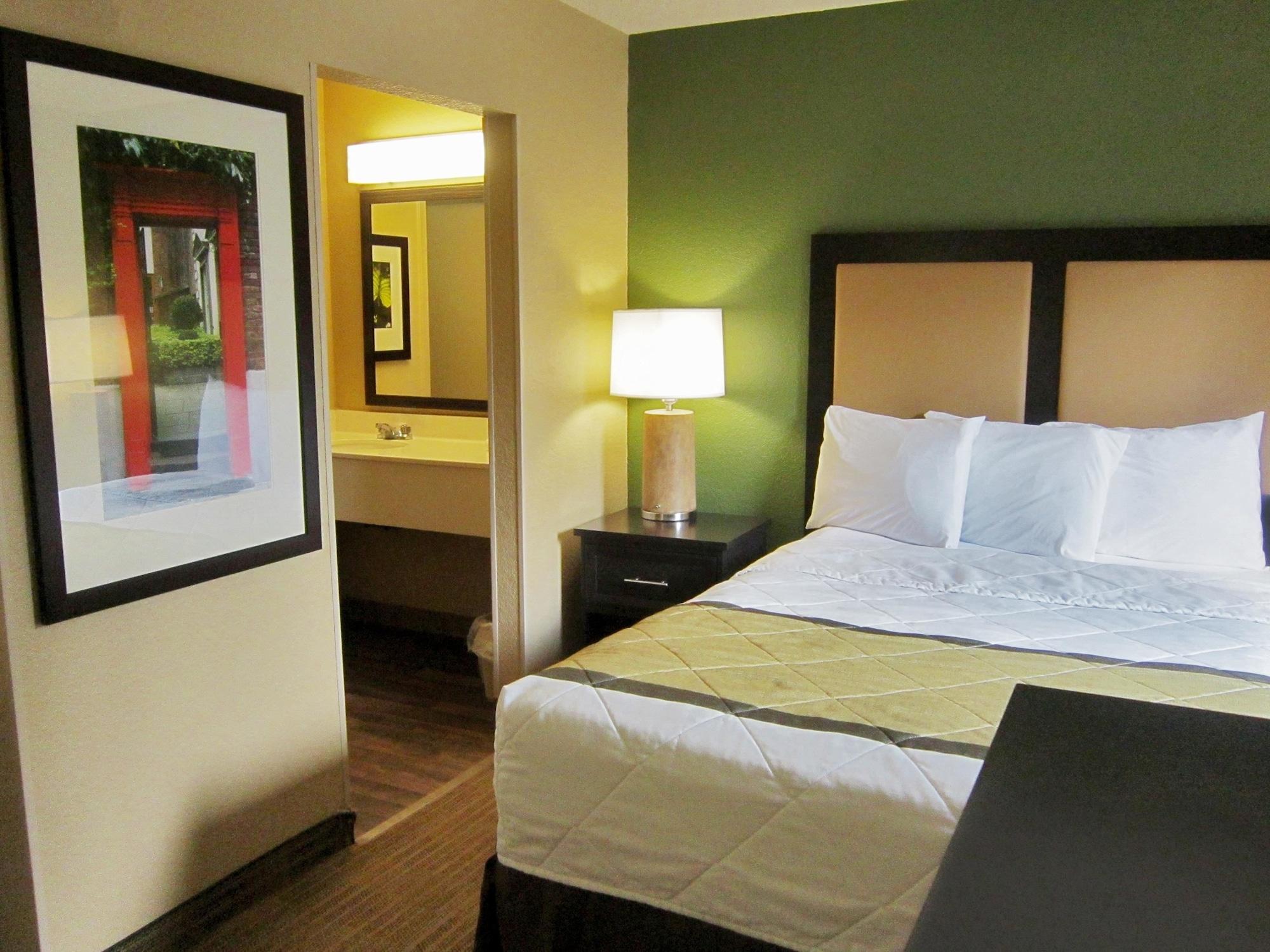 Extended Stay America Suites - Chicago - O'Hare - Allstate Arena Дес-Плейнс Экстерьер фото